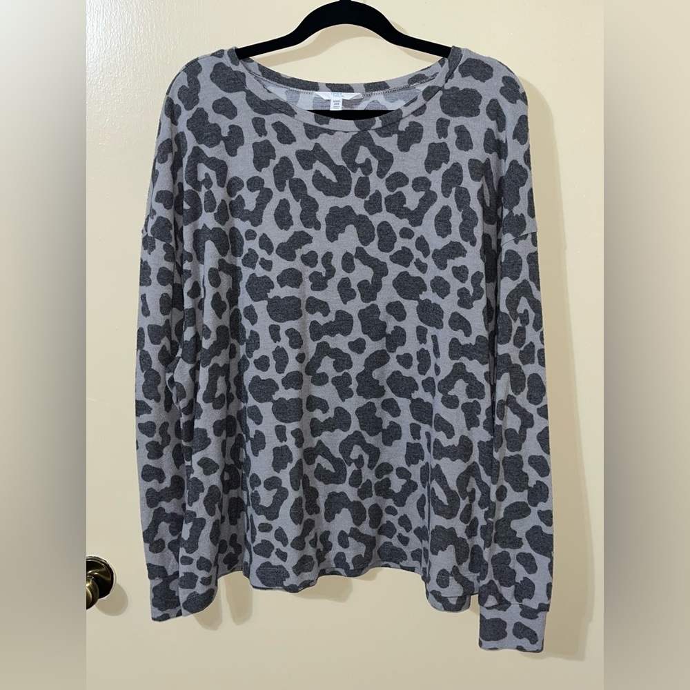 Time and Tru Leopard Top